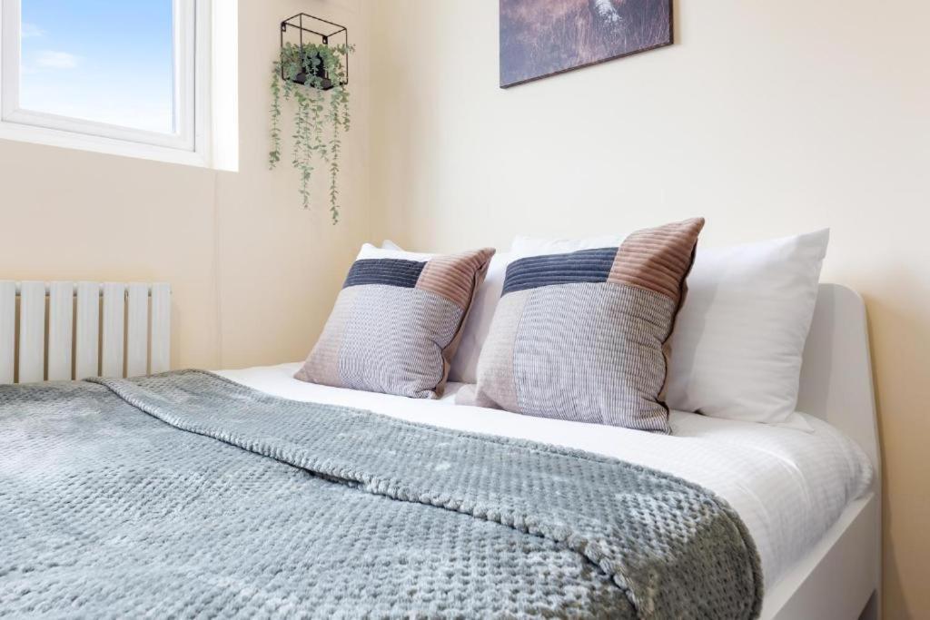 Twickenham Homes Isleworth Εξωτερικό φωτογραφία